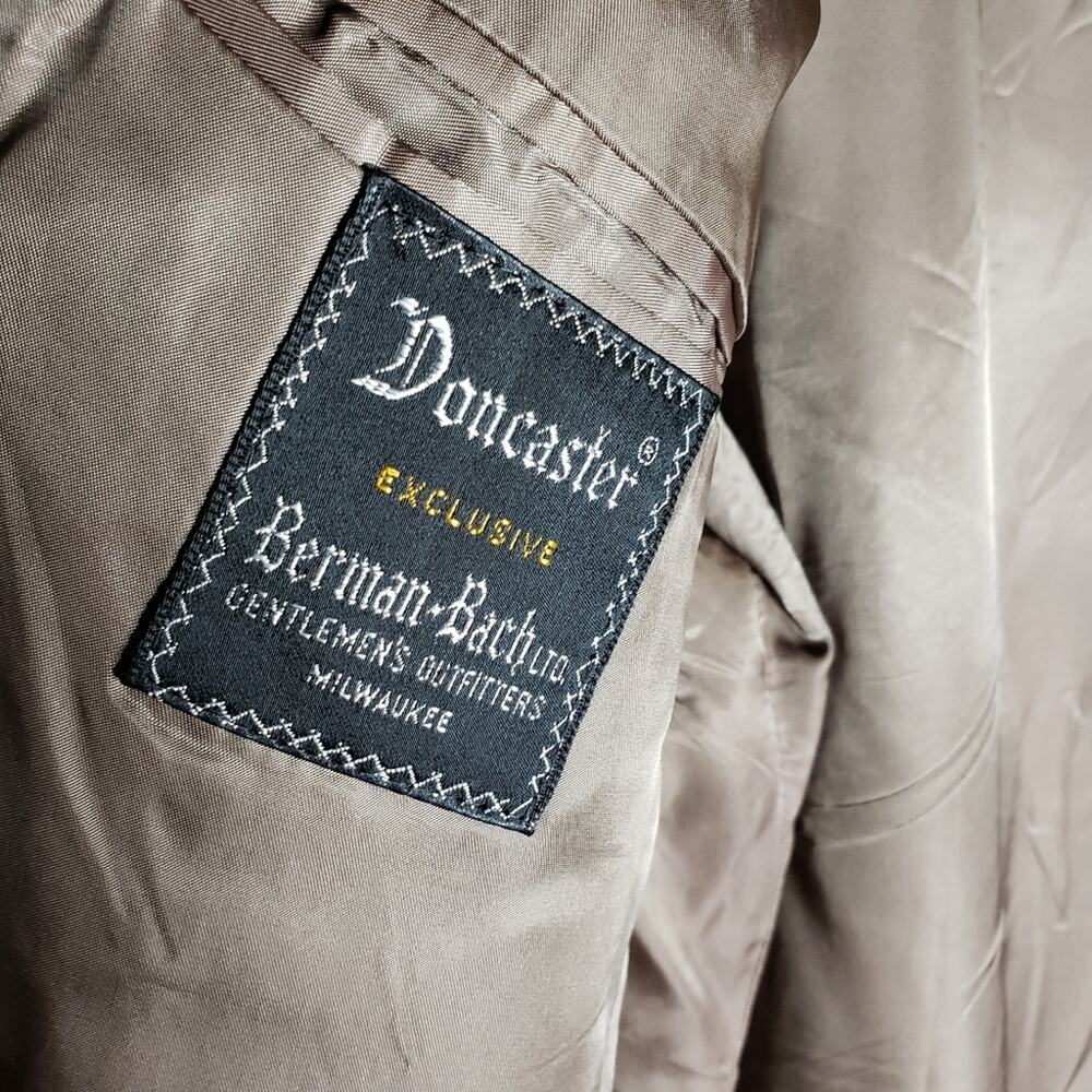 Vintage Leisure Suit Jacket - Picture 3 of 10